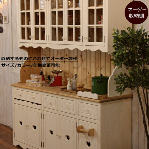 カップボード 幅180 カントリー家具 手作り 木 木製 北欧 無垢 パイン材 ホワイト 白 白家具 ナチュラル アンティーク かわいい 食器棚 収納 ガラスドア インテリア キッチン ゴミ箱 収納力 引き出し 上置き オーダー家具 キッチ