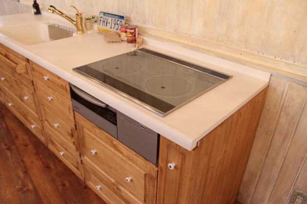 カントリー キッチン 4 W2600 オーダー家具 サイズ変更可能 北欧 無垢 木製 パイン材 収納 人造大理石 天板 セラミックトップ クォーツストーン オリジナルキッチン おしゃれ 流し台 コンロ - 6