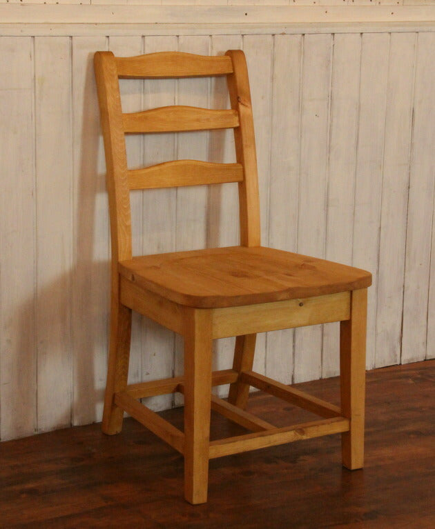 イス シンプル チェア 日本製 完成品 1人掛け 1人用 腰掛け ダイニング 椅子 オーダー家具 オーダー 手作り パイン材 北欧 無垢 木製 収納 おしゃれ アンティーク レトロ アメリカン 西海岸 - 4