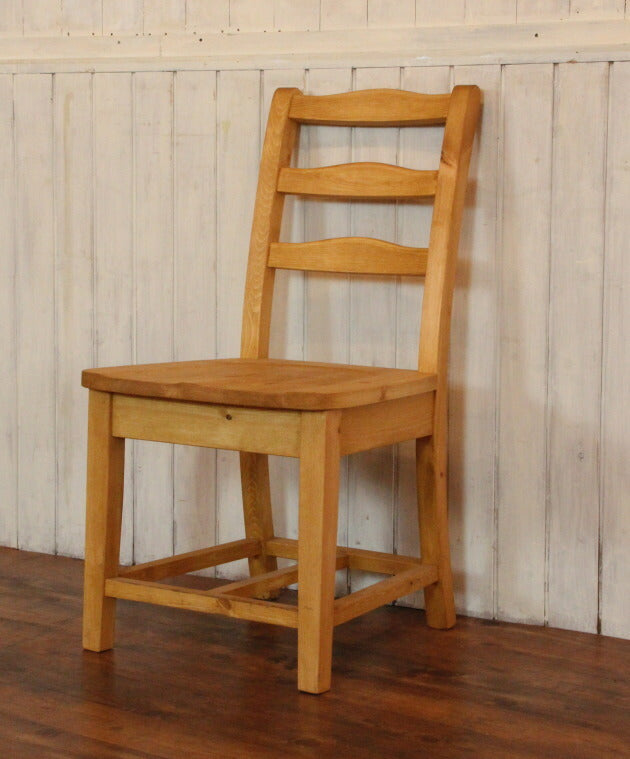 イス シンプル チェア 日本製 完成品 1人掛け 1人用 腰掛け ダイニング 椅子 オーダー家具 オーダー 手作り パイン材 北欧 無垢 木製 収納 おしゃれ アンティーク レトロ アメリカン 西海岸 - 6