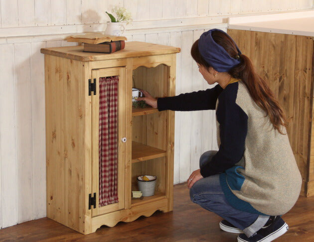 布扉付き シンプル キッチンラック S キャビネット オーダーメイド カントリー家具 完成品 選べるカラー キッチン収納 収納 収納棚 北欧 無垢 木製 パイン材 おしゃれ 布扉 アンティーク 西海岸 - 4