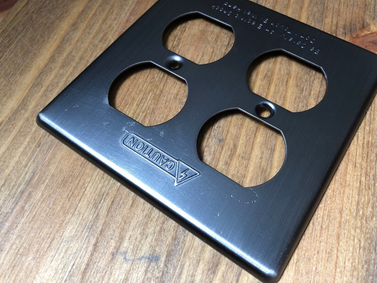 アウトレット　アメリカンスイッチプレート コンセントカバー 照明 照明器具 ペンダントランプ  北欧 レトロ ナチュラル 雑貨  DIY 4穴 - 3