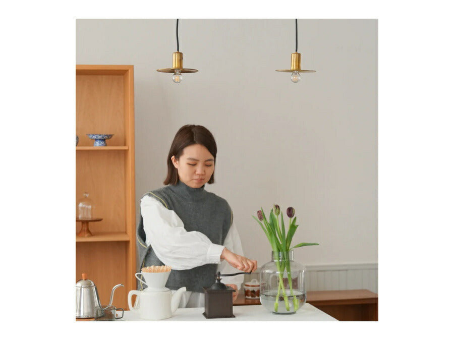 【 LED電球 付き 】1灯 ペンダントランプ KT brass - KT・ブラス -  真鍮 シェード 丸型 引っ掛けシーリング対応 取り付け簡単 天井照明 新築 リフォーム リノベーション 照明器 - 11
