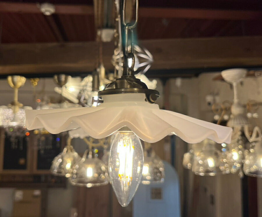 【 アウトレット 】 照明 ペンダント ランプ ミルクガラス シェード ガラス フリル シェル HS204 LED　電球球付き 新築 リフォーム リノベーション フレンチ カントリー ナチュラル ホワ - 5